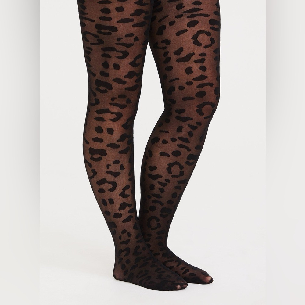 Torrid Black Leopard Print Tights
